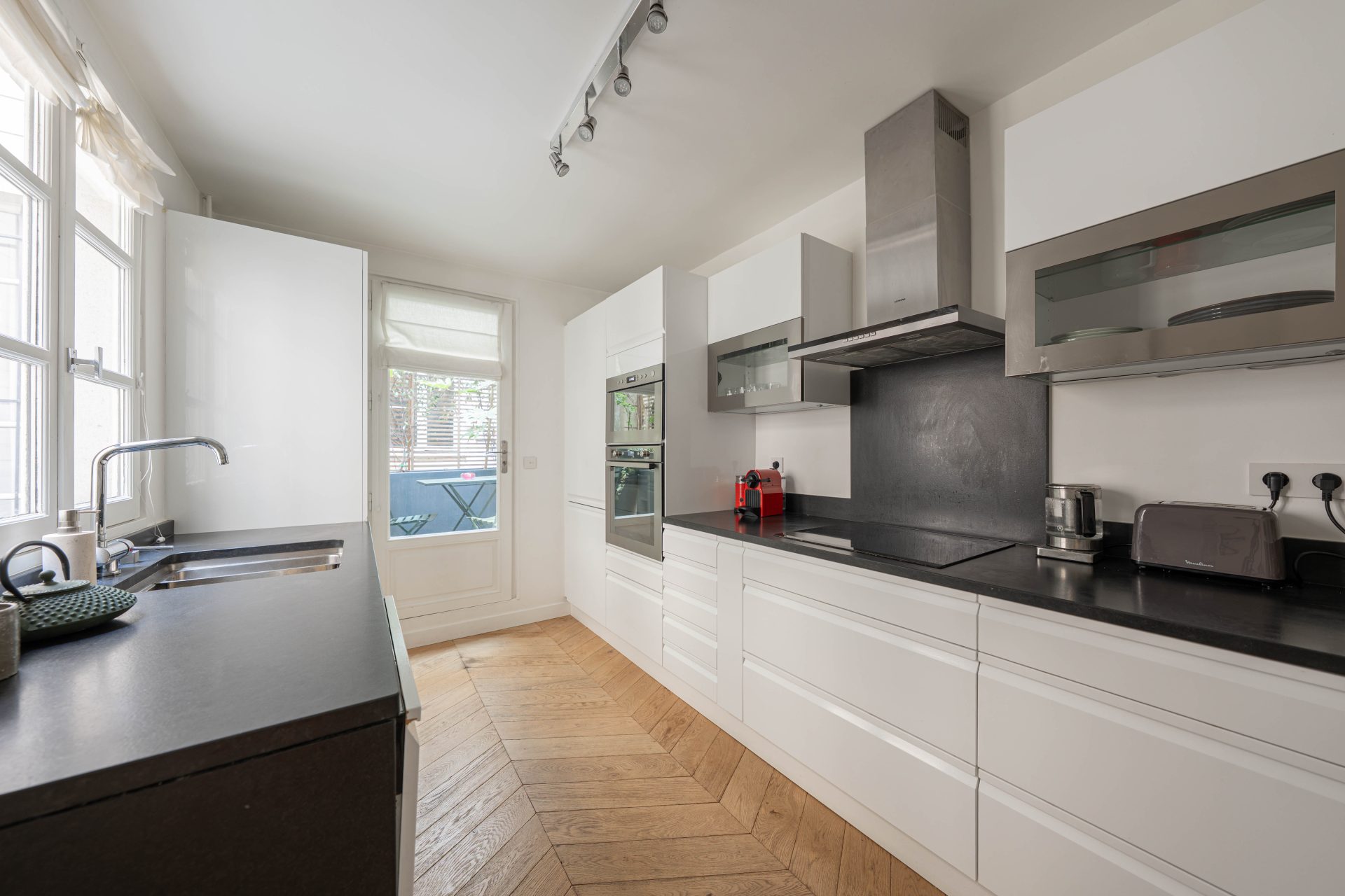 1 790 000 € - Paris 1er • Vendôme / Saint-Honoré • 114 m² avec terrasse cuisine equipee appartement paris 1 terrasse